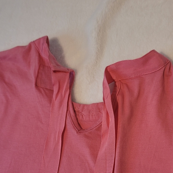 Twisted Heart pink t-shirt with bads and rhinestones - Picture 6 of 9